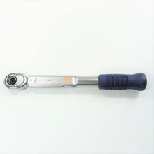 Load image into Gallery viewer, [EXPORT ONLY] TOHNICHI QSP6N4 / QSP12N4 TORQUE WRENCH
